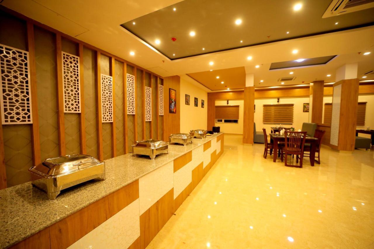 The Sky Imperial - Shahi Hotels & Resort Nāthdwāra Exterior foto